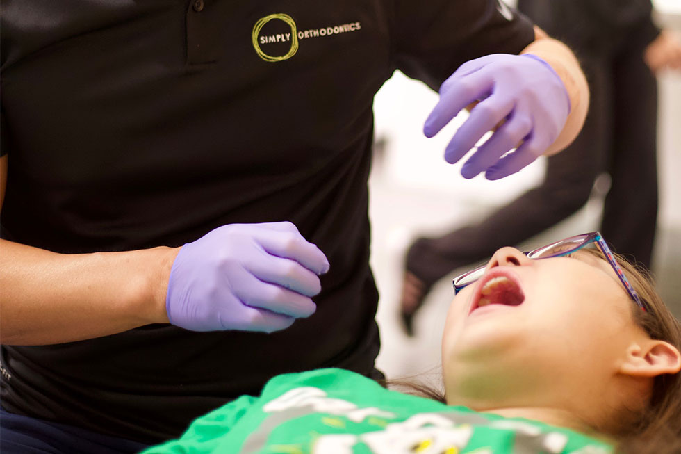 How to Choose the Right Orthodontist for Your Smile